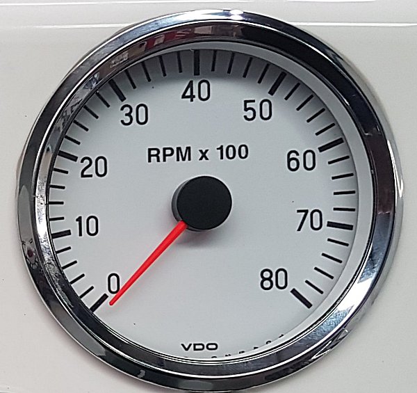 Tachometer Chrome Bezel 1-8000rpm 100mm dia. 12v